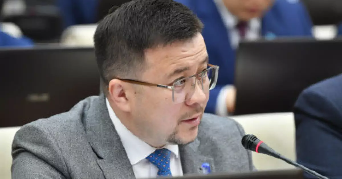  `Курс алған соң қысым көрсетеді`: депутат тренинг өткізетіндерге шара қабылдауды сұрады 