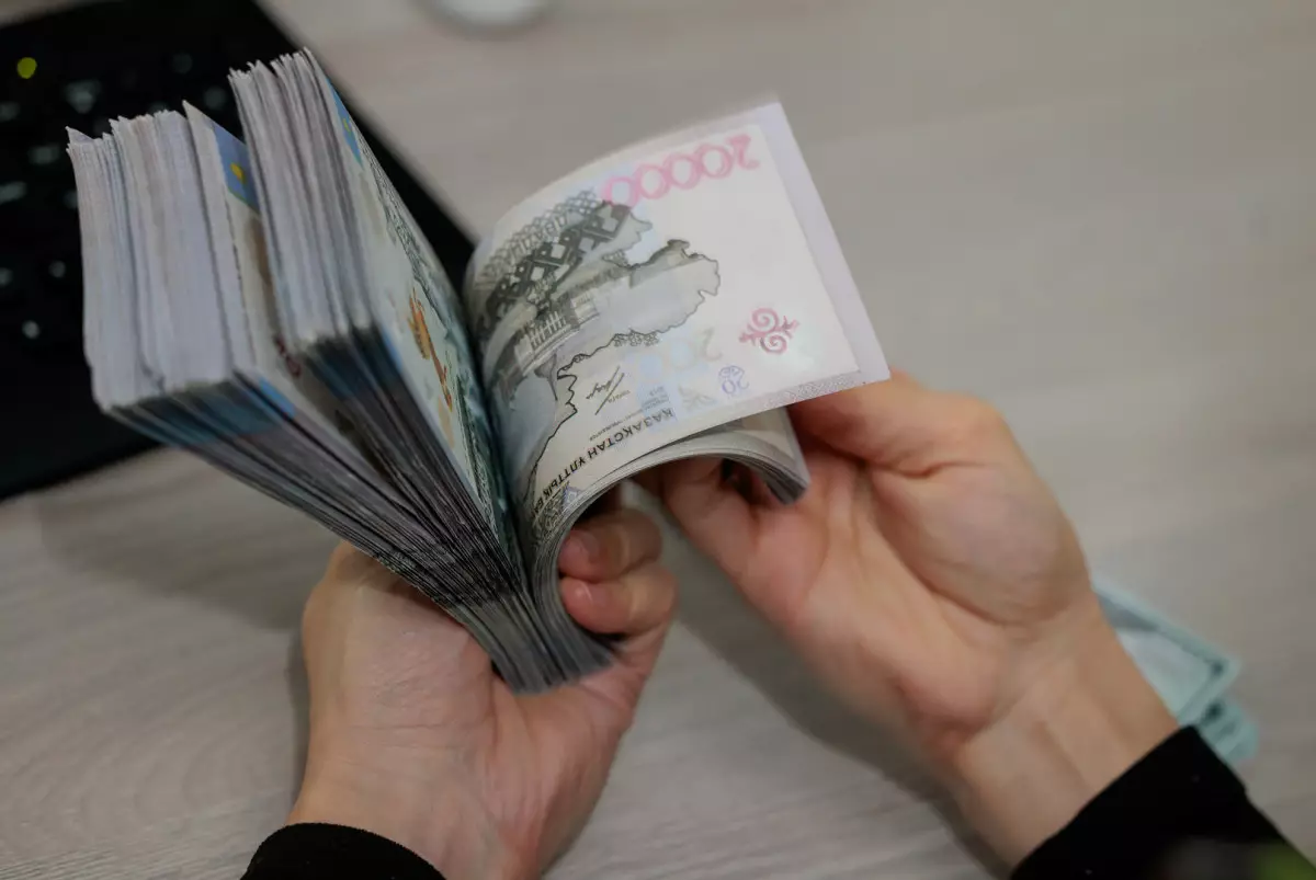 В Казахстане ужесточат ответственность компаний за отмывание криминальных доходов