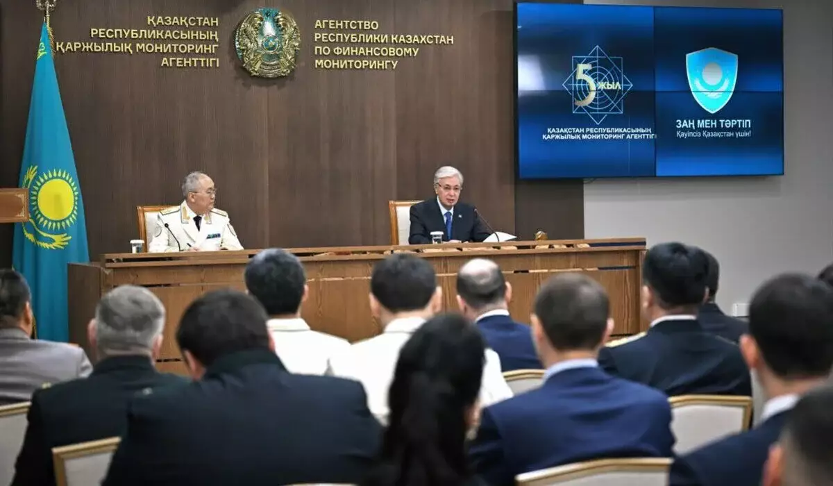 «Это возмутительный факт»: Токаев о «перегоне» 7 трлн тенге через казахстанский банк