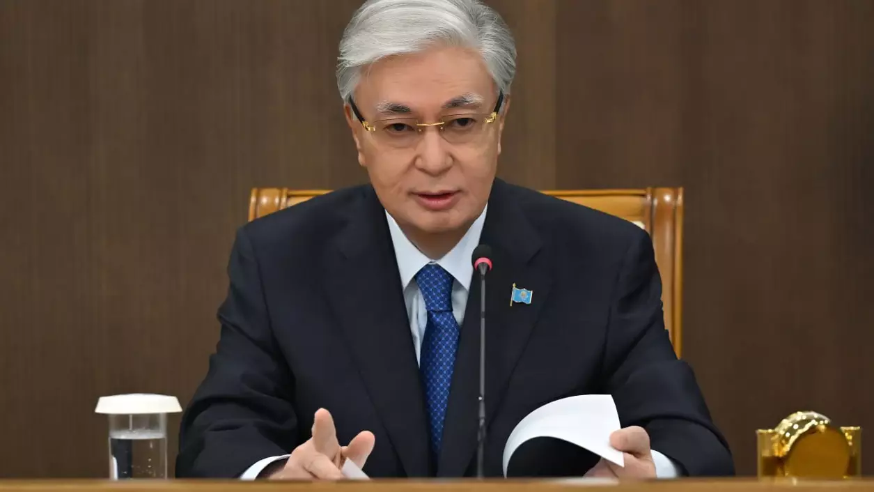 Тоқаев: «Сауатсыз, әсіресе ашкөз, көрсеқызар, жемқорлыққа бейім адам ешқашан патриот бола алмайды»