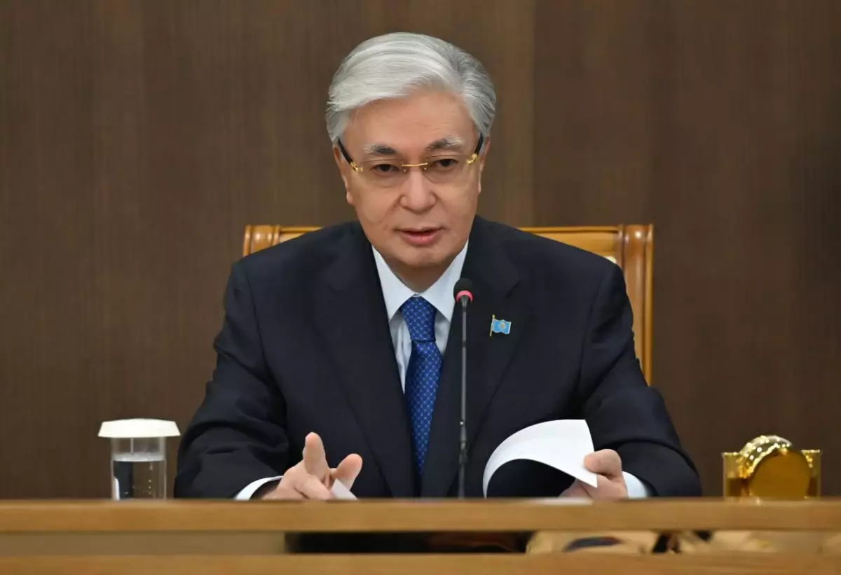 Тоқаев: қазақстандық банк арқылы 7 трлн теңгеден астам қаржы шетелге кеткен