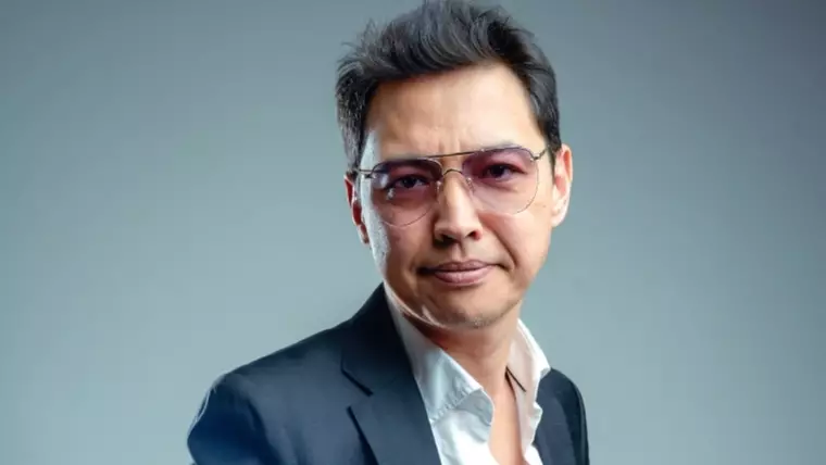 "Сара Алпысқызымен биледім" деген әнші Назарбаевтың дискотекасы туралы айтып берді