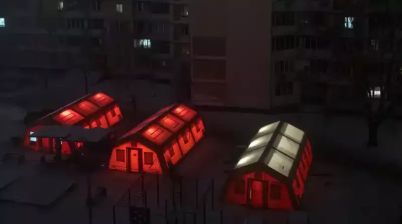 Сотни тысяч жителей Киева до сих пор остаются без света после российской атаки