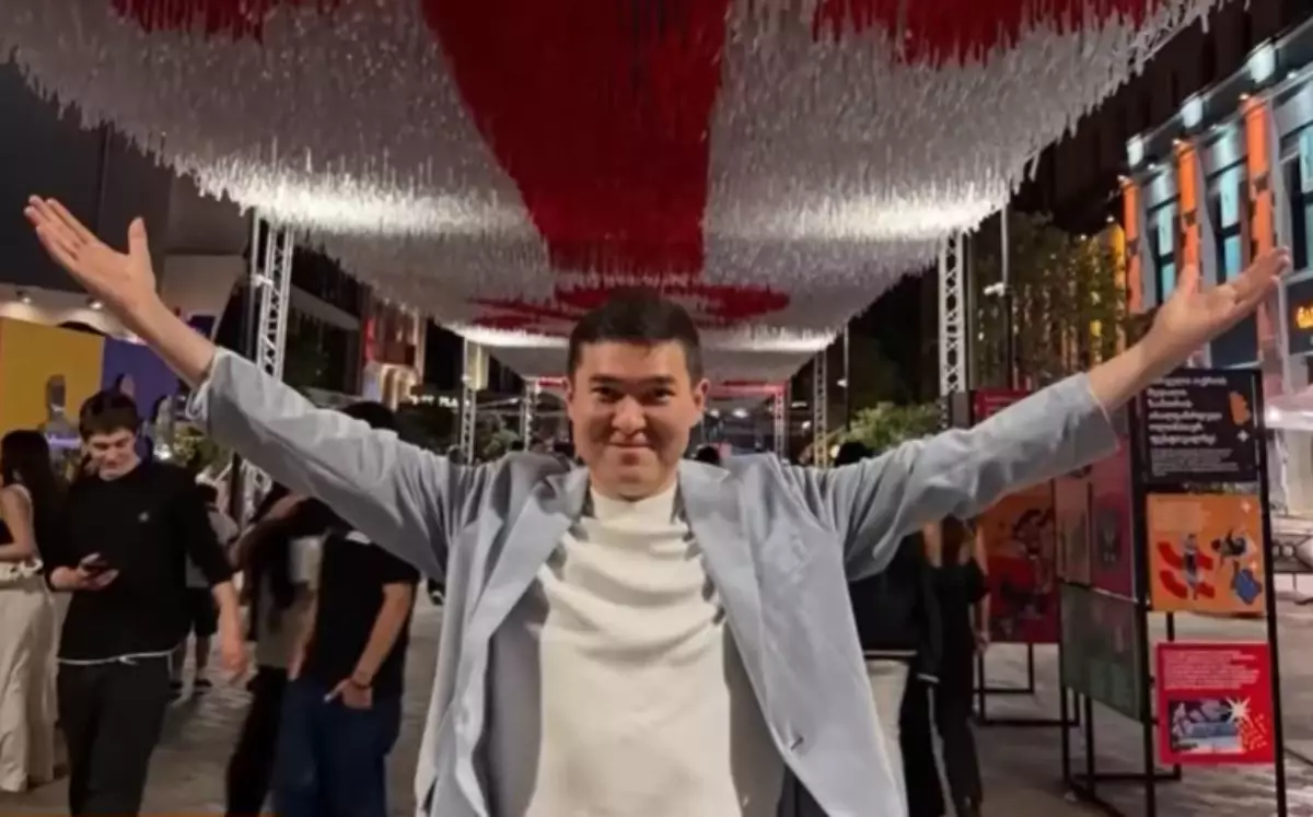 "Емін-еркін кештерге барып, алаңсыз жүр": Халықаралық іздеуде жүрген қазақстандық Грузиядан әлі экстрадицияланбаған