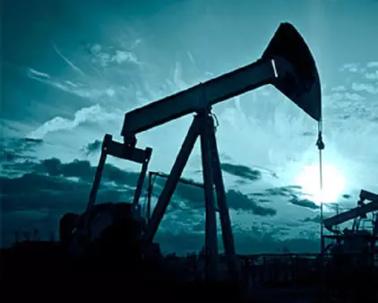 Нефть дорожает из-за сбоев добычи в США и Казахстане.