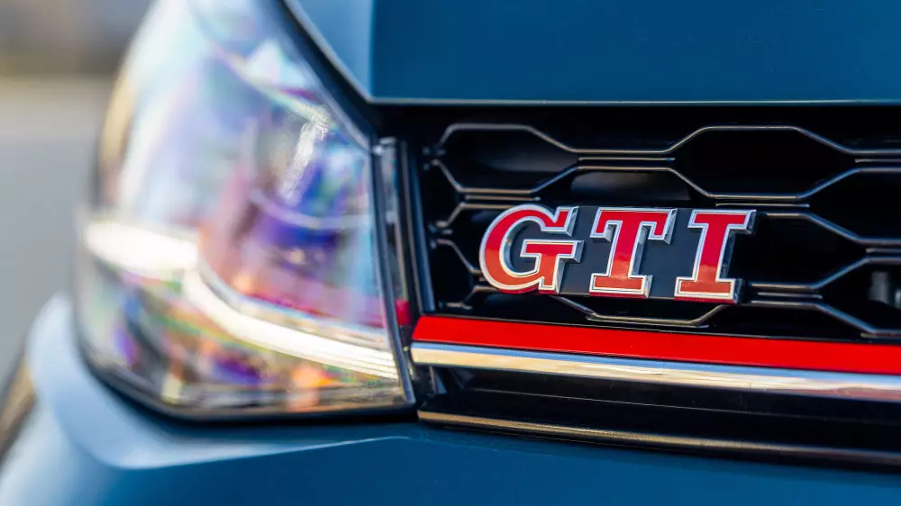 В Volkswagen ответили на вопрос о “последнем“ бензиновом Golf GTI