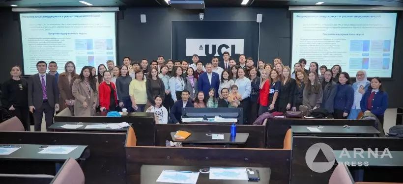 Семейдің тумасы Лондонда өткен халықаралық дәріске қатысты