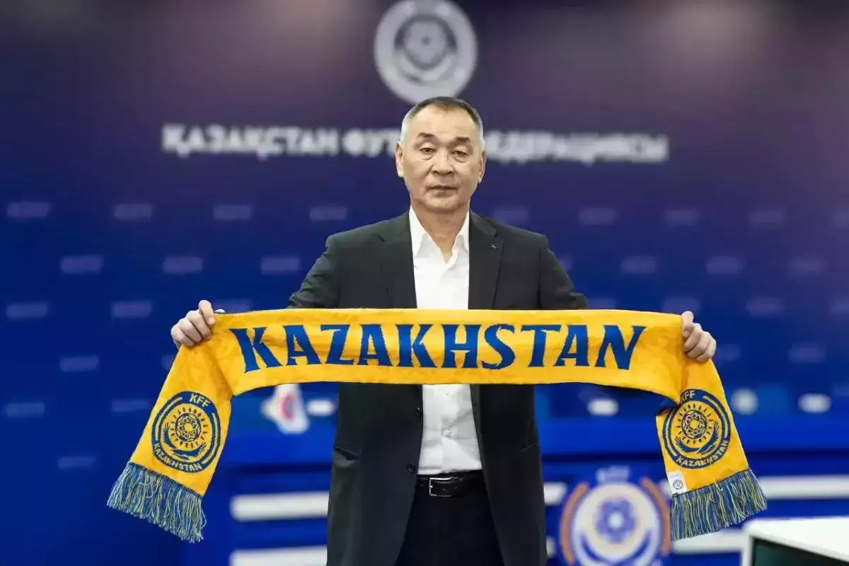 Талғат Байсуфинов ресми түрде ұлттық құраманың бас бапкері атанды