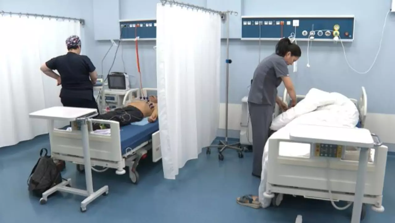 Защита врачей: в Казахстане усиливают ответственность за нападения