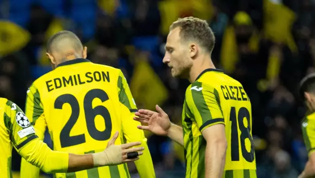 В матче "Арсенал" - "Кайрат" на 2-й минуте открыт счет: алматинцы быстро отыгрались