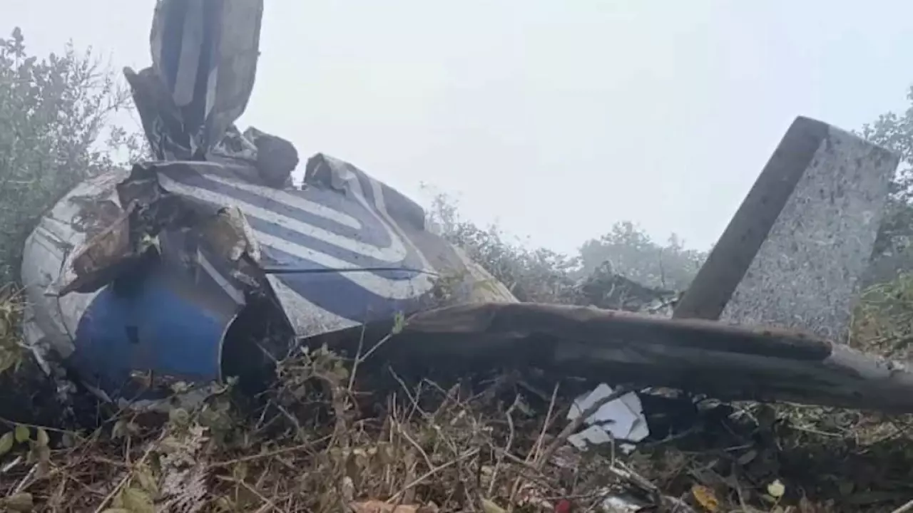 15 человек погибли в Колумбии при крушении пассажирского самолета