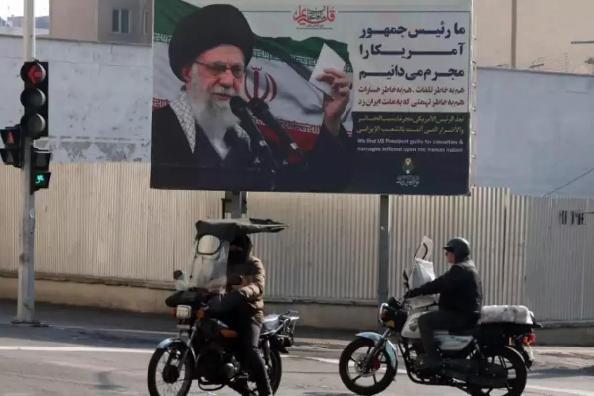 «Время истекает». Трамп грозит Ирану новыми ударами