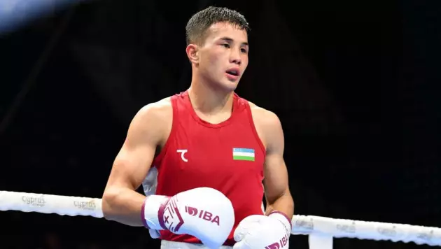 Федерация Өзбекстан боксшысының Қазақстанға ауысу жайлы қауесетке нүкте қойды