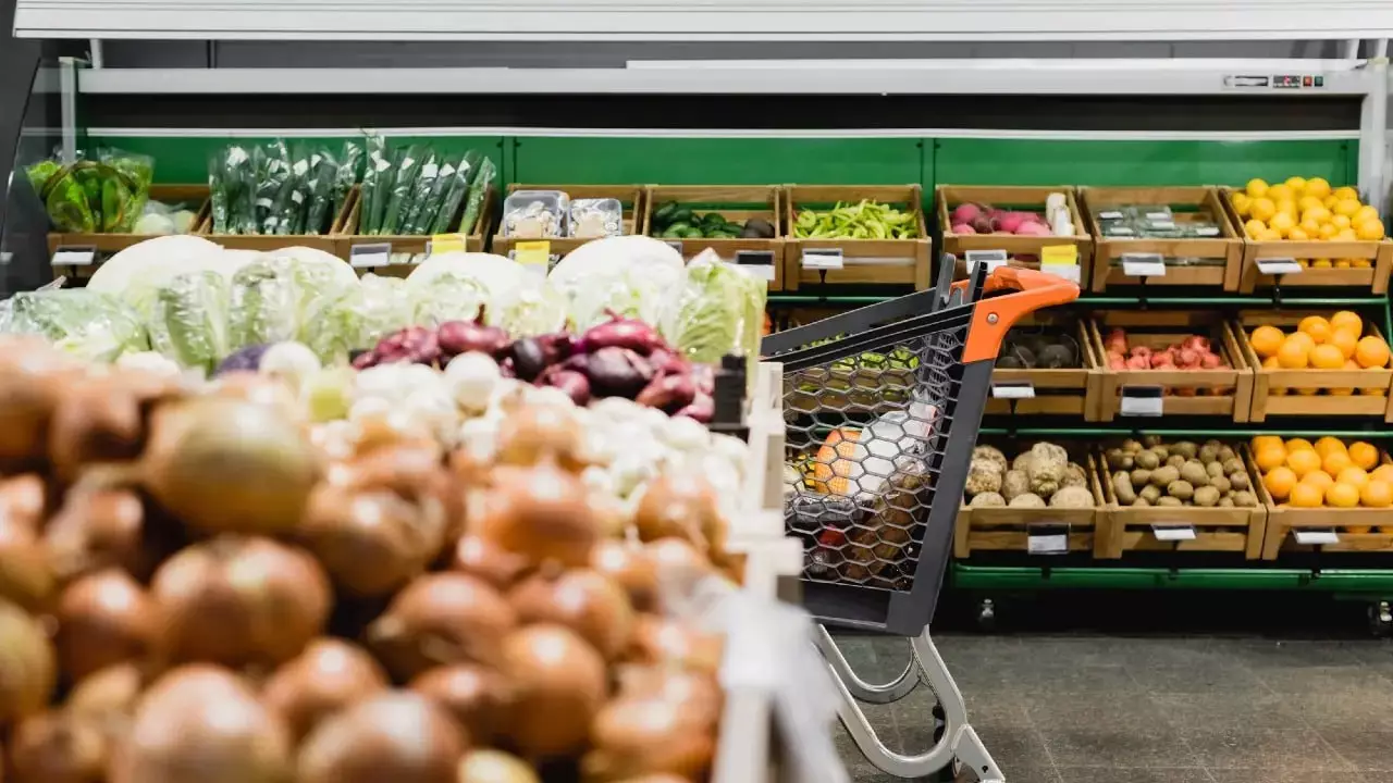 Ақтөбе: Арзан, бірақ шіріген – Тұрақтандыру қорының көкөнісіне жұрт ашулы