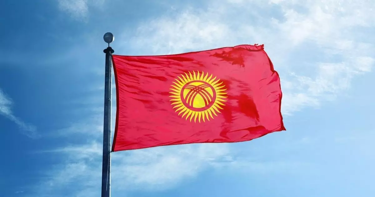  `Бізге еркін әрі жеңіл айтылатын әнұран керек`: Қырғыз депутаттары шұғыл мәлімдеме жасады 