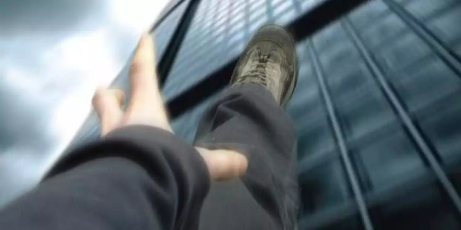 «Өлер алдында хат қалдырған»: Алматыда 16 жасар бала өз-өзіне қол жұмсады