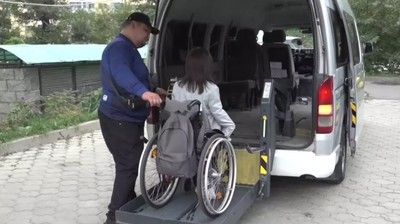 Инватакси в Казахстане стало доступнее