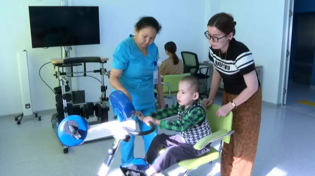 Фонд «Самрук-Қазына» помогает детям