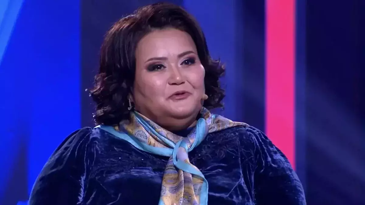 «Түстері суық… Сөздері зілдей»: Елена Әбдіхалықова мемлекеттік театрға ренішін білдірді