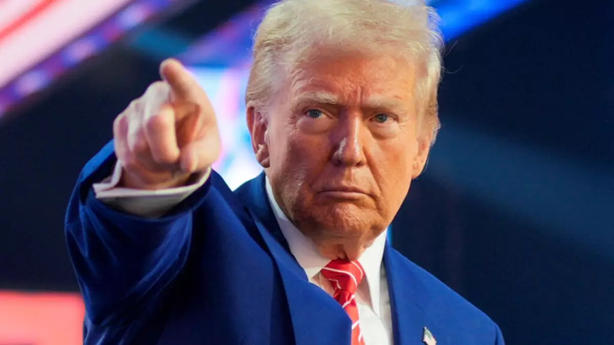 CNN: Трамп Иранға қарсы ауқымды соққы жасауға дайындалып жатыр