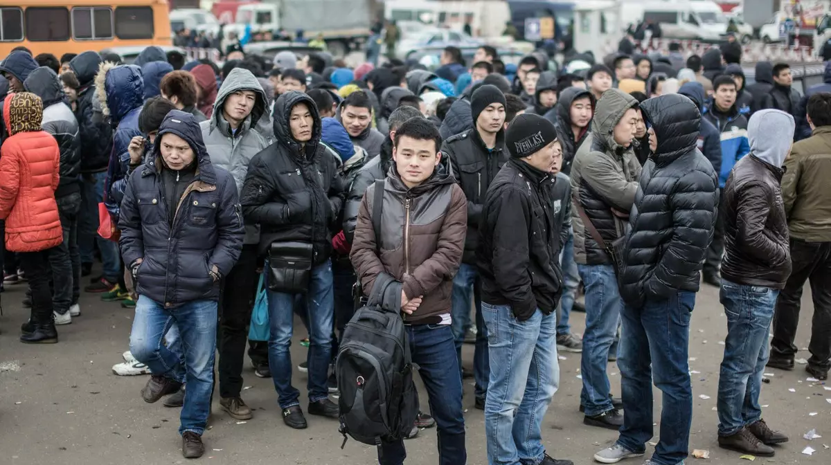 Ужесточение миграционных правил привело к оттоку иностранцев из России