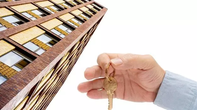 Үй кезегінде тұрған 55  мың адамды шығарып тастады