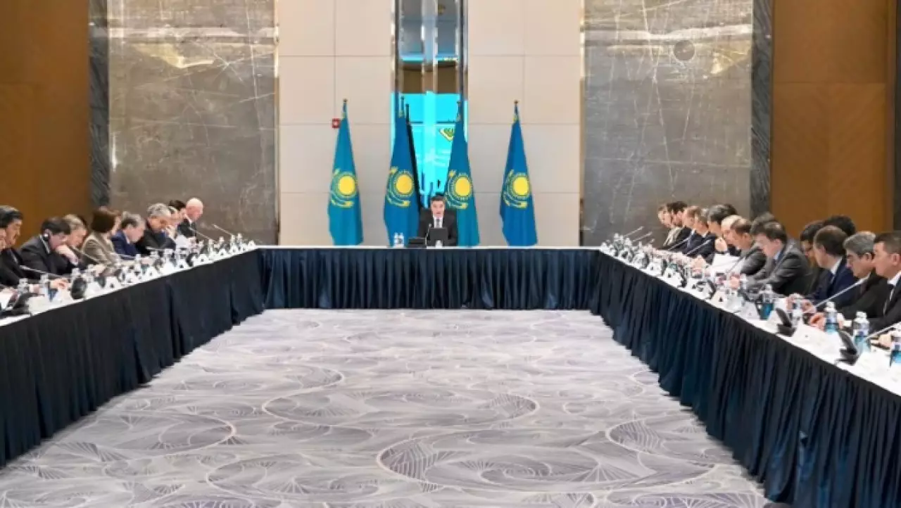 Премьер провел промежуточное заседание Совета иностранных инвесторов