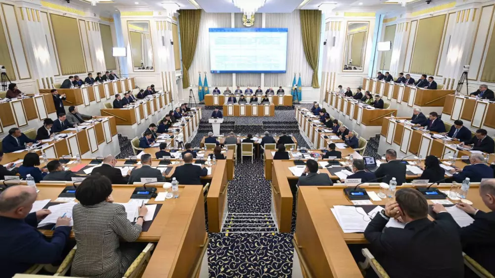 Религия отделена от государства: в Конституцию предлагают внести уточнение