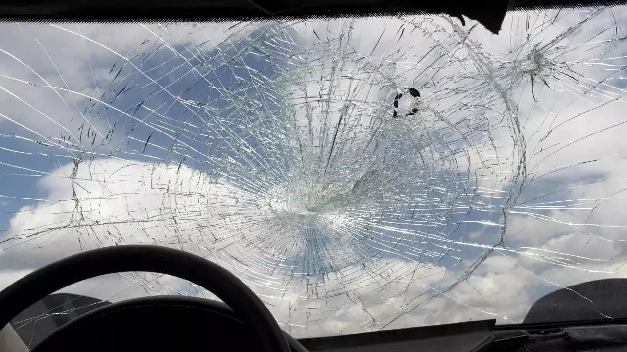 Жас жүргізуші мерт болды: Алматыдағы жол апатының жантүршігерлік мән-жайы