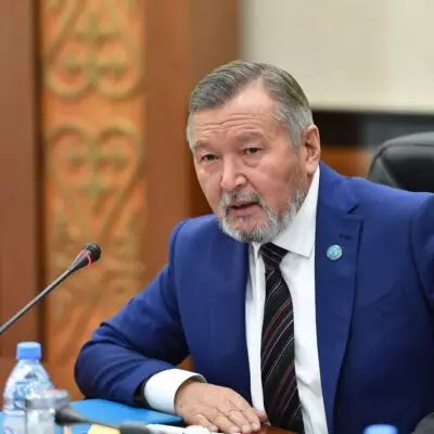 Это фактически новая Конституция – Серик Акылбай о проекте поправок Конституционной комиссии