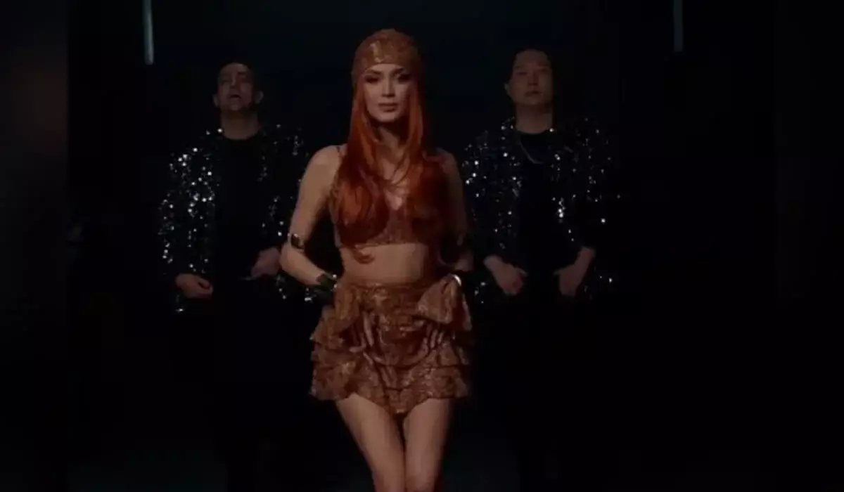 «Совсем не идет»: фанаты раскритиковали новый клип Акботы Сейтмагамбет (ВИДЕО)