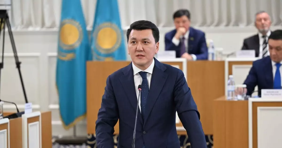   Конституция мәтіні жаңа мазмұнда, жаңа мағынада қайта жазылды – Ерлан Қарин   