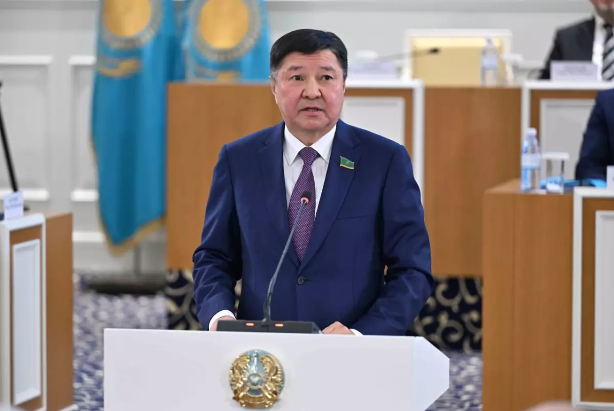 Жакип Асанов: главная цель Конституции – установление справедливой системы