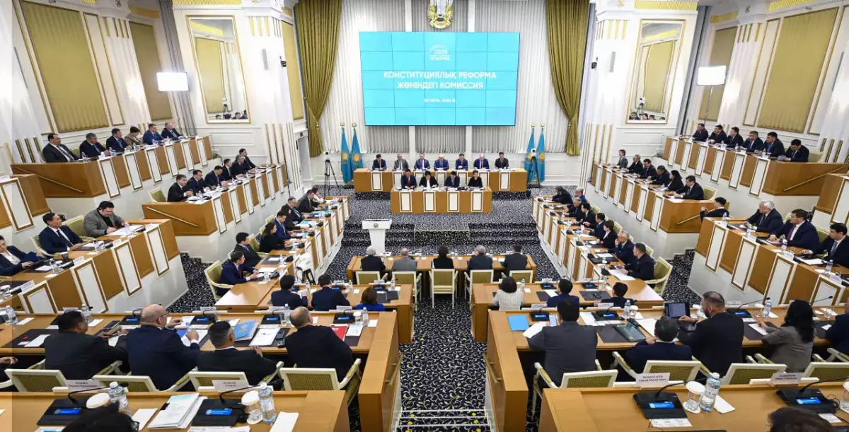 В Конституции предложено закрепить запрет на обратную силу законов