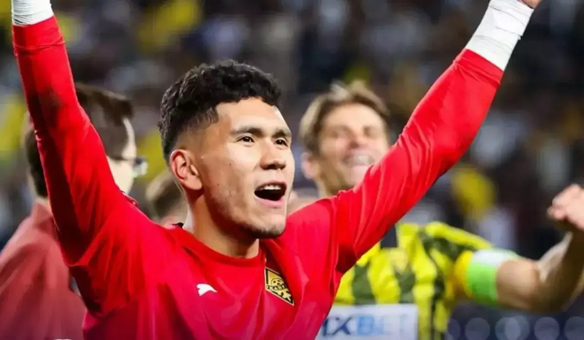 Вратарь «Кайрата» Анарбеков вошел в тройку лучших по сейвам в Лиге чемпионов