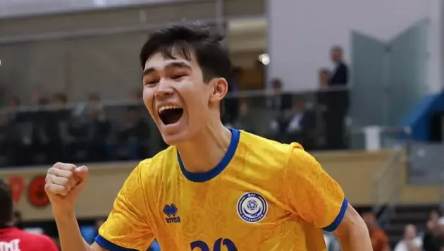 "Кайрат" нашёл игроку сборной Казахстана новый клуб