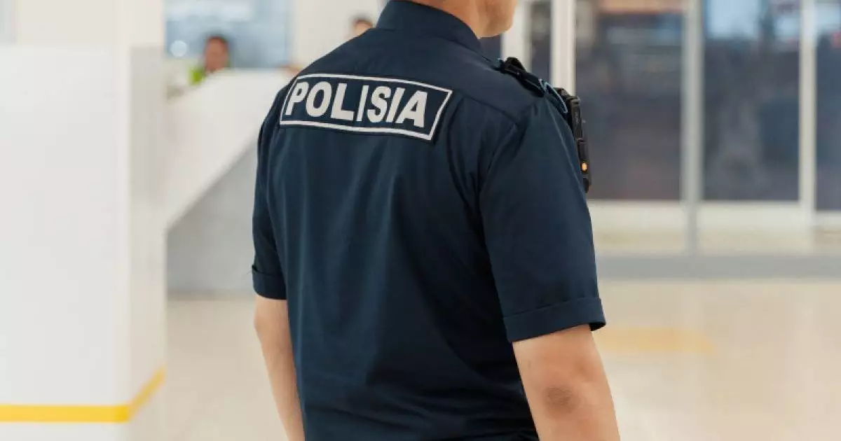  Полицейских заподозрили в групповом изнасиловании 18-летней девушки на юге Казахстана 