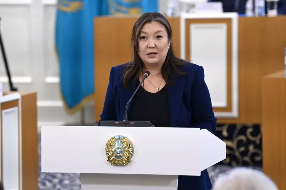 В новой Конституции усиливается защита семьи и детства – Динара Закиев