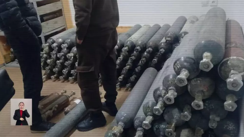 ⁠Склад “смешариков“ нашли в ночном клубе Шымкента