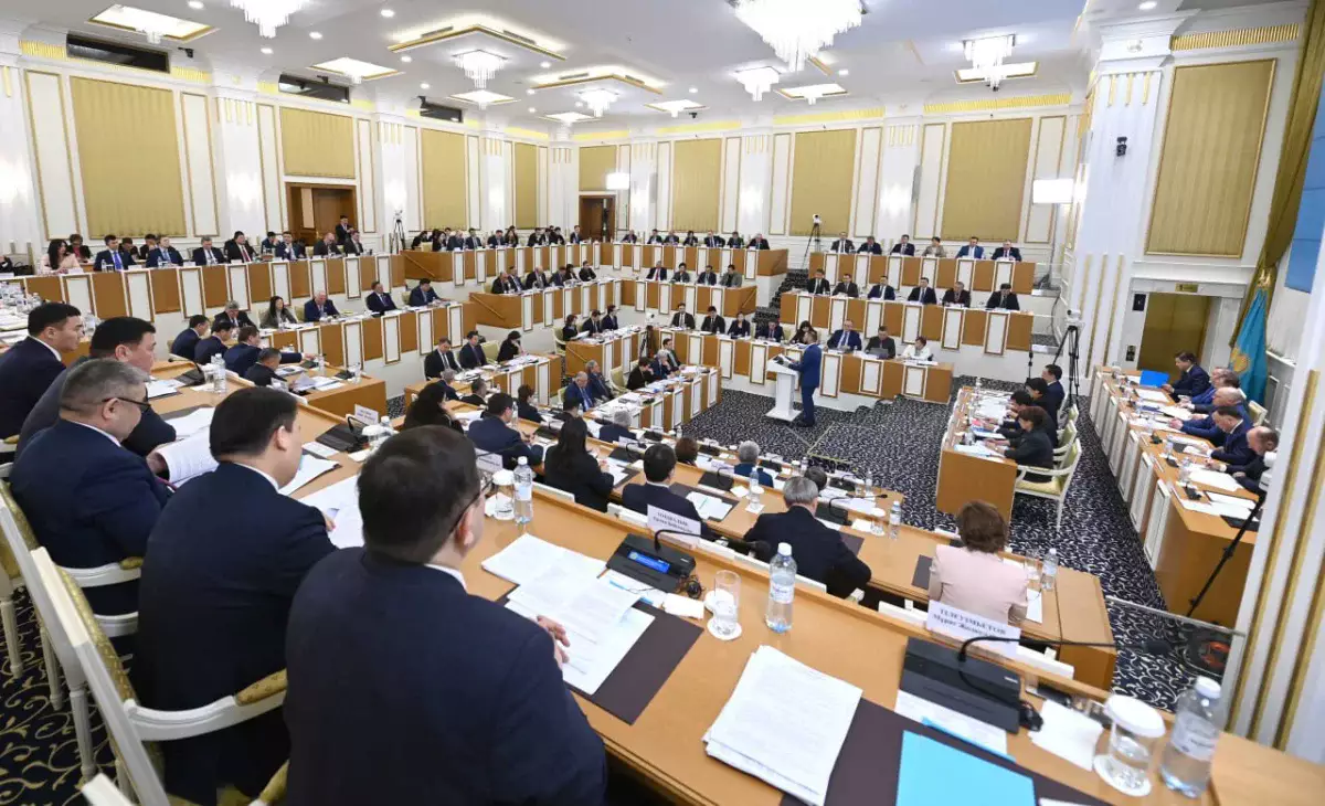 При создании нового Парламента мы отказались от лишних затрат и процедурного замыкания – Елнур Бейсенбаев