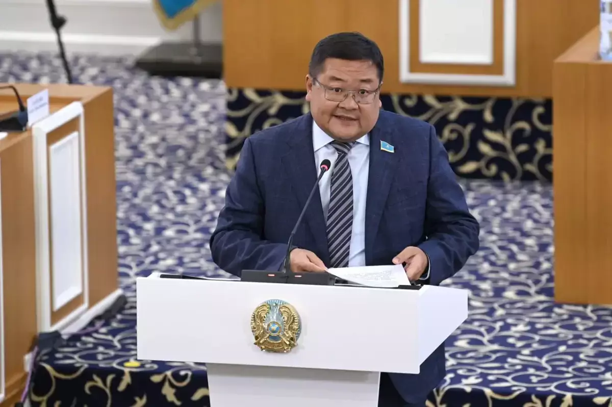 Айдос Сарым озвучил преимущества пропорциональной системы в новом однопалатном Парламенте РК