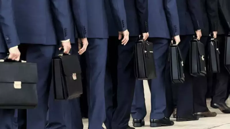 Чиновники Астаны — чемпионы по бумажной волоките: какие ещё регионы оказались в антирейтинге