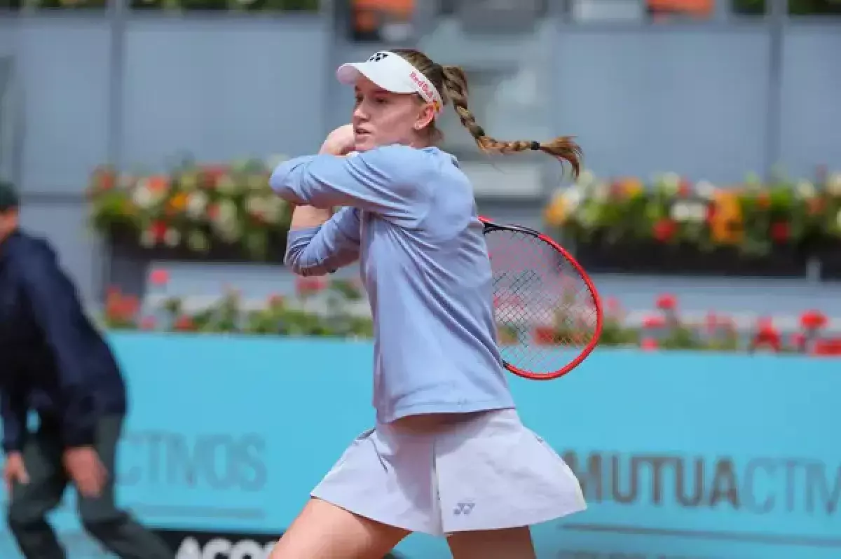 Елена Рыбакина стала третьей ракеткой мира