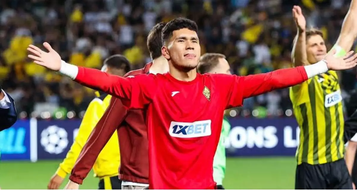 Темірлан Анарбеков Чемпиондар лигасында үздік үш қақпашының қатарына енді