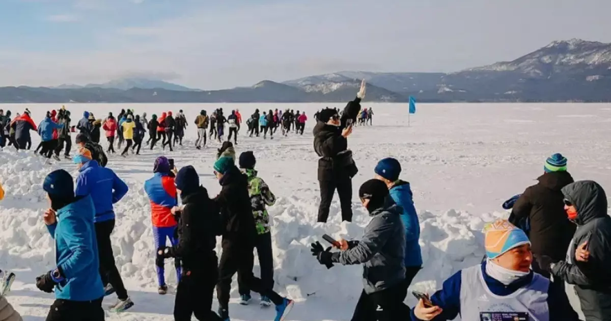  Бурабайда мұзда жүгіруден жарыс өтеді 