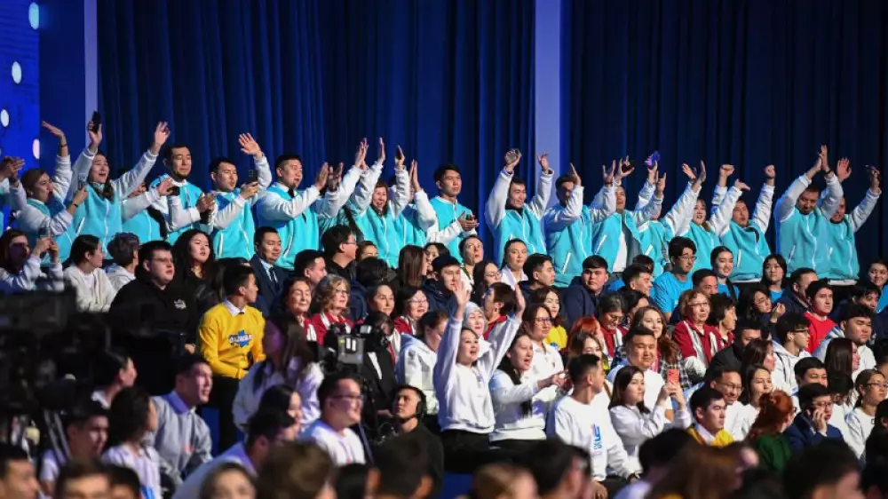 Президент волонтердің цифрлық паспортын жасау туралы ұсынысты қолдады