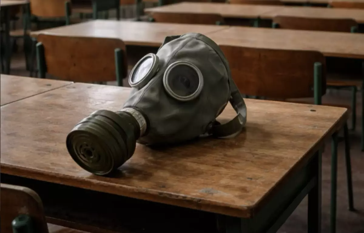 Өскеменде оқушылар лас ауа салдарынан қашықтан оқиды