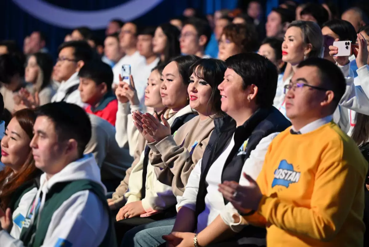 Токаев призвал усилить координацию и обмен опытом волонтеров на международном уровне