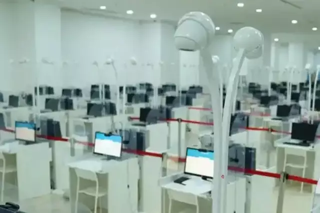 Ақтөбеде ҰБТ-ның әр балын 7 мың теңгеден саудалаған мұғалім анықталды