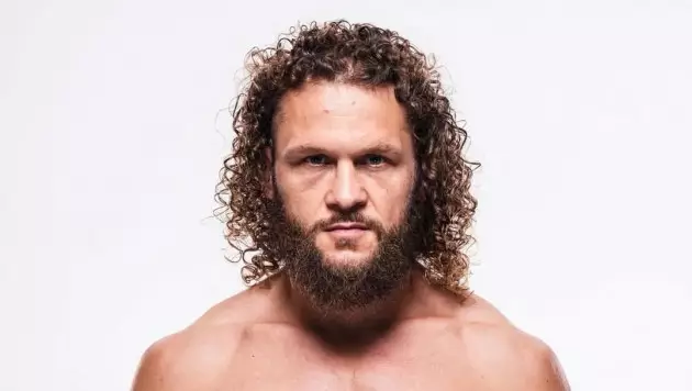 Уроженец Казахстана превзошел соперника перед UFC 325